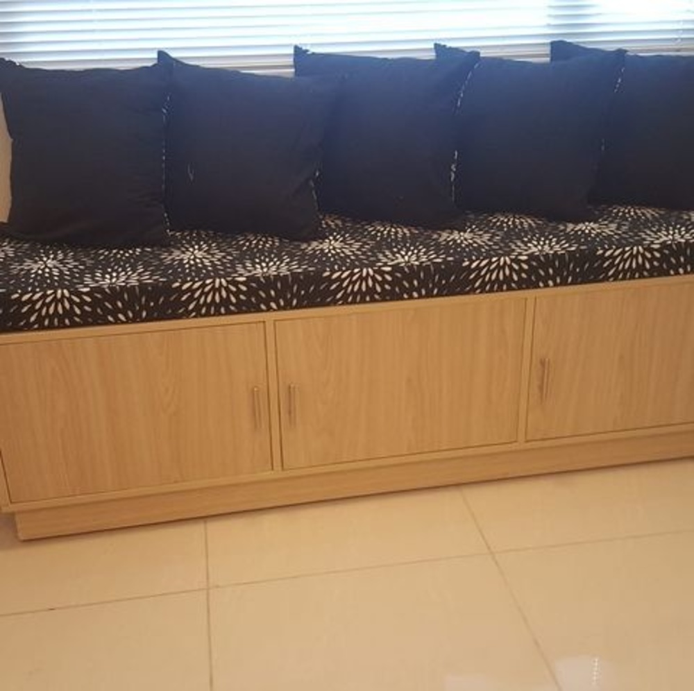 Meet your Posher, Bino